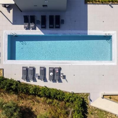 Akrotiri Suites Pool