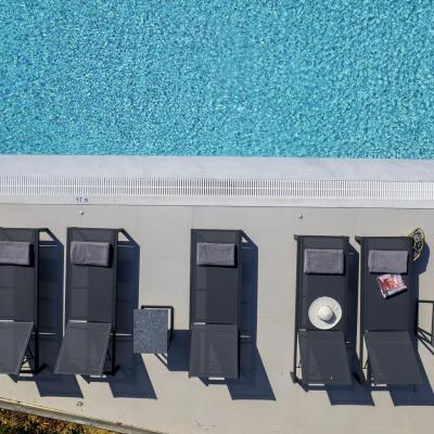 Akrotiri Suites Pool